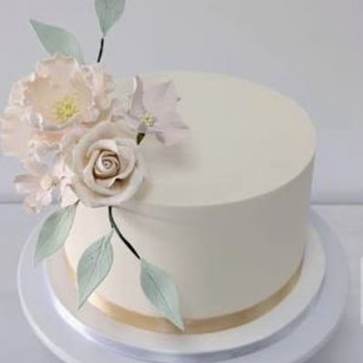 8” Elegant Ribbon Cake (serves 20 Guests)