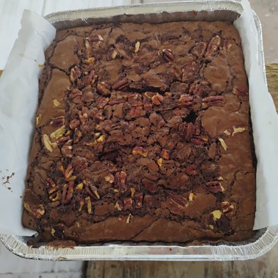 Salted Caramel Pecan Brownies 
