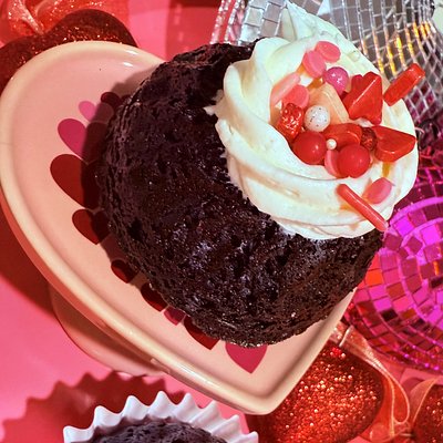 Gluten Free Mini Bee’s (Bundt Cake) | A Dozen
