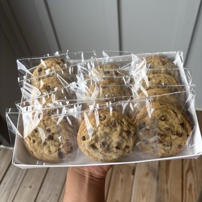 Salted Chocolate Chip Cookies 