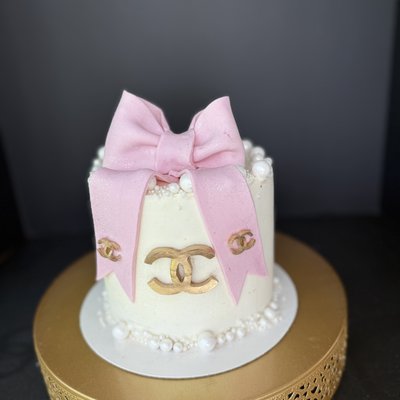 4 Inch" Custom cake 