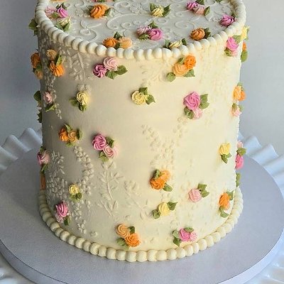 Tiny Rosette Detail Cake