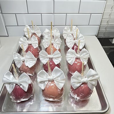 Classic Candy Apples – 1 Dozen (12) – Custom Color