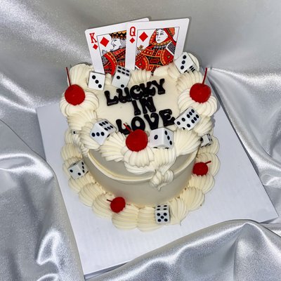 Signature Lucky Us Cake