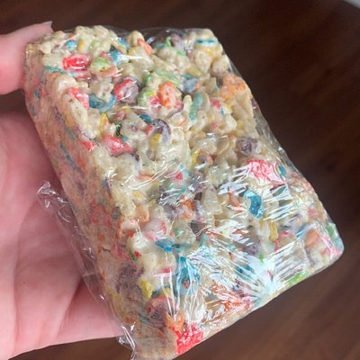 Rainbow Krispies (6)