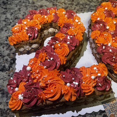 Cookie Cakes 