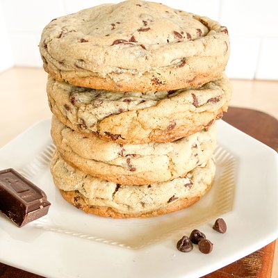 Chocolate Chip Cookie