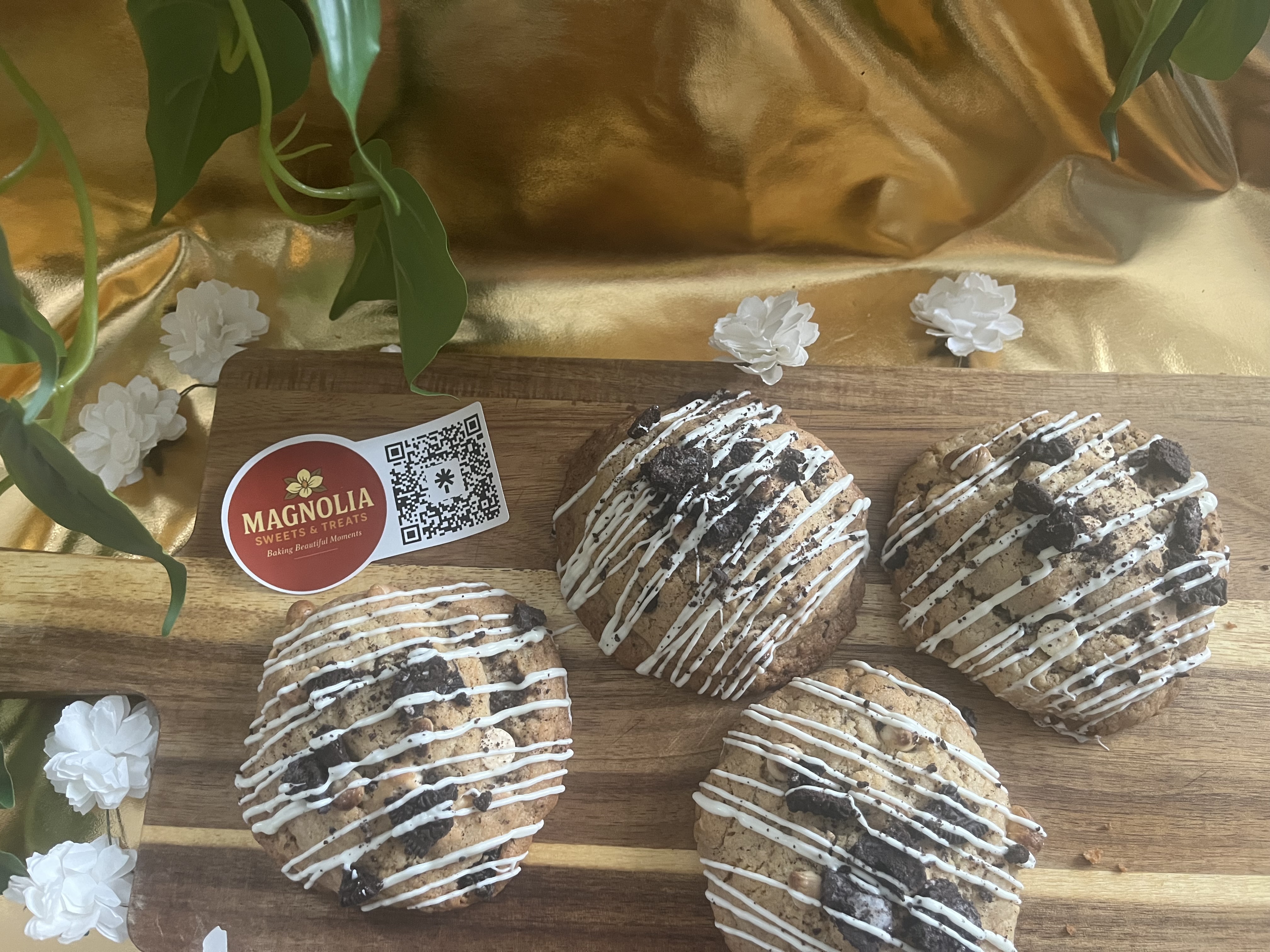 Magnolia Stuffed Oreo Cream (12 Count)