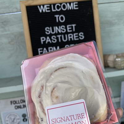 Signature Cinnamon Roll