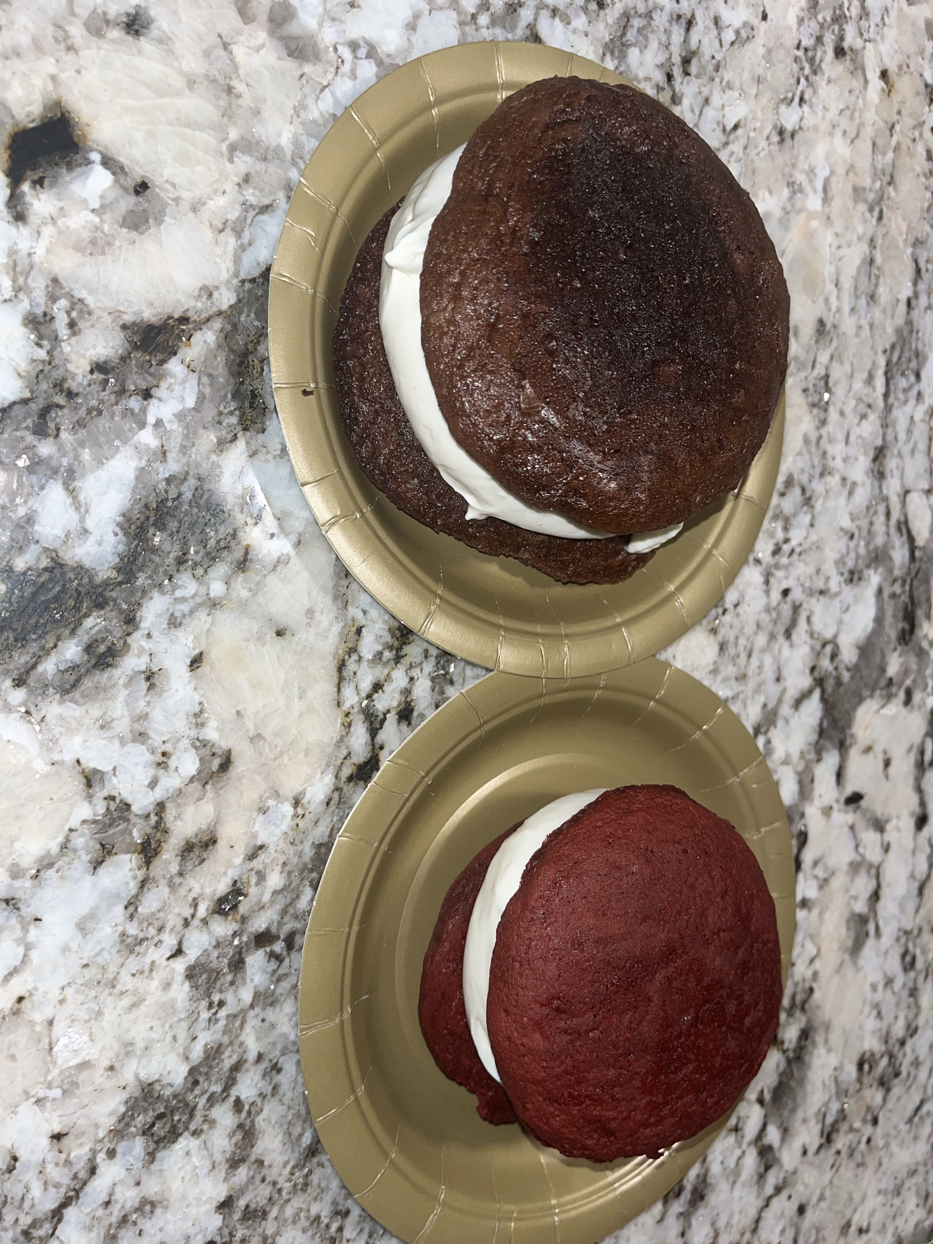 Red velvet Stuffed Cookie