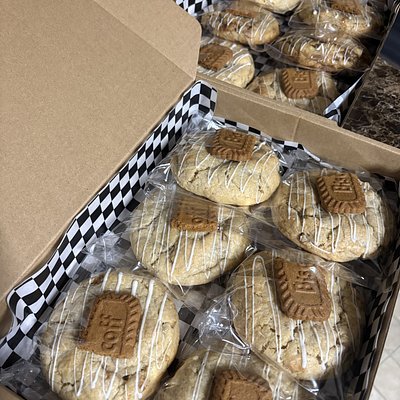 Dozen Chunky Biscoff Cookies
