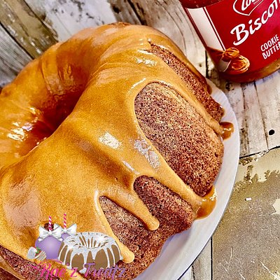 Cookie Butter Pound Cake 