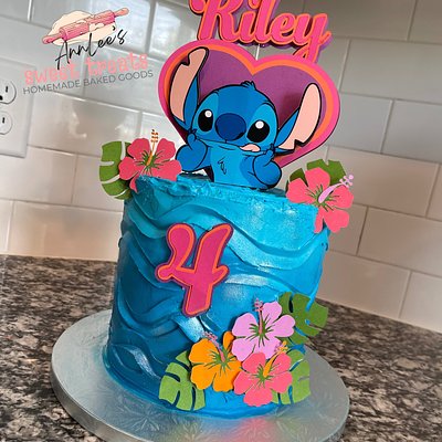Custom 6in. 2 Layer Cake