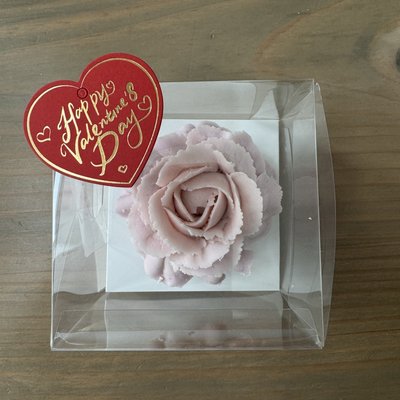 Valentine's Individual Cucpake In A Clear Box 