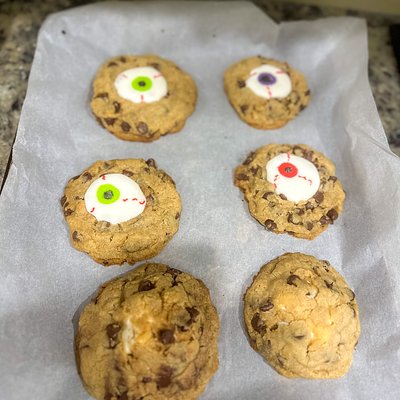 Dozen Cookies