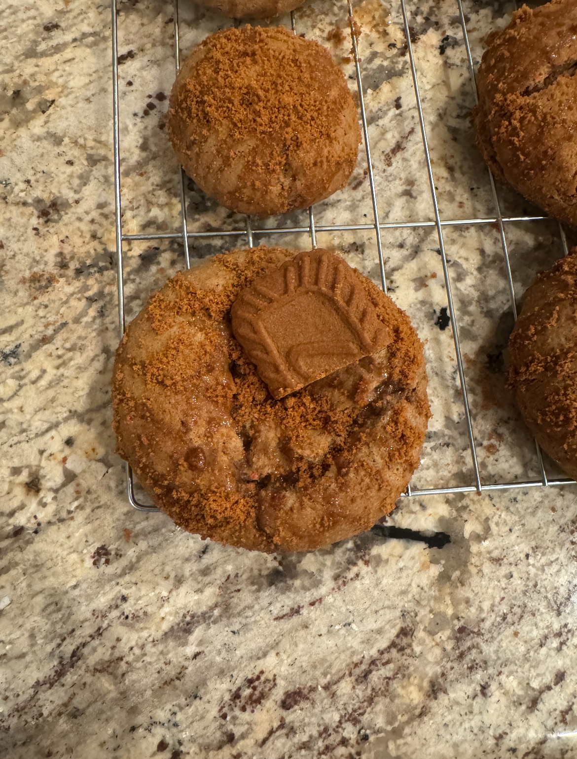 Carmel Biscoff 🥜🤤