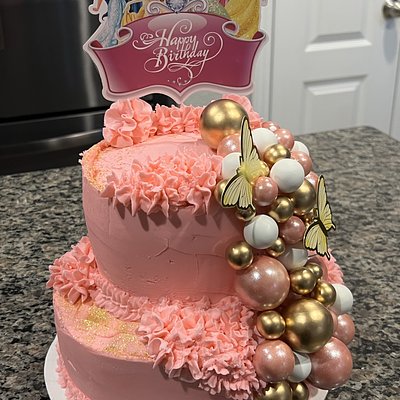 2/Tiered Buttercream Cakes