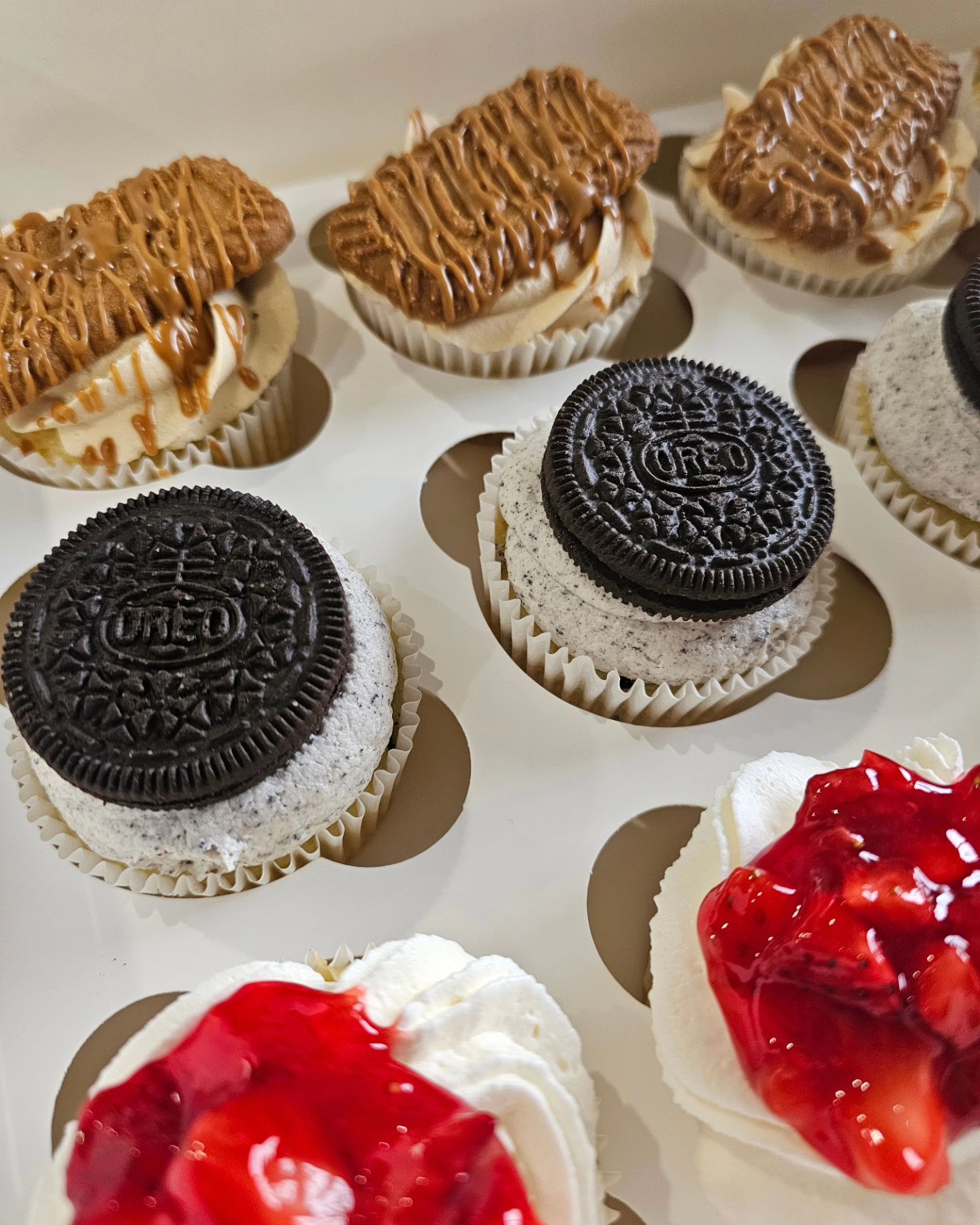 Individual Cupcakes (1 Flavor)