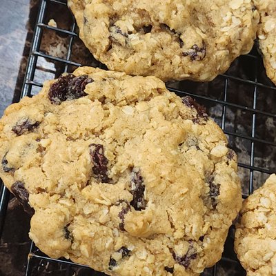 Oatmeal Raisin Cookies