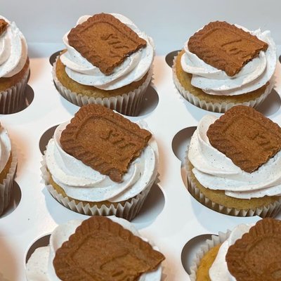 Pumpkin Biscoff Cupcakes 1 Dozen 