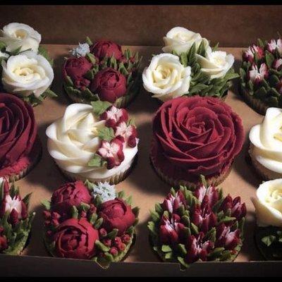 1 Dozen Floral