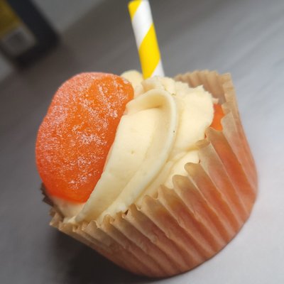 Orange Creamsicle Cupcake