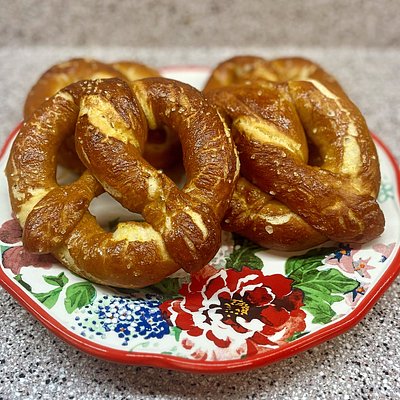 Sourdough pretzels