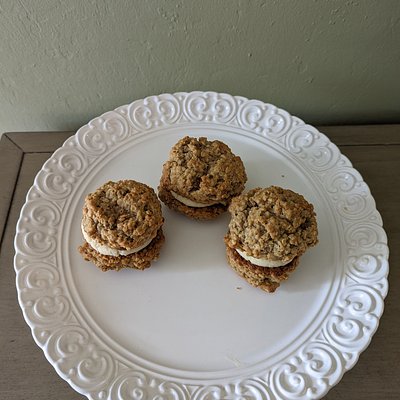 Oatmeal Cream Pies 