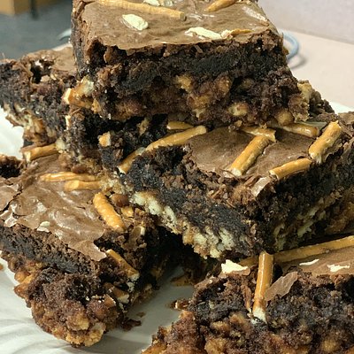 Pretzel Brownies