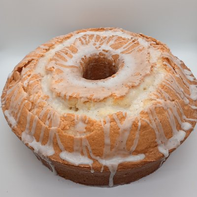 Medium Pound Cakes (8 Inch ) 