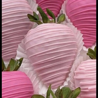 Chocolate Dipped Strawberries 