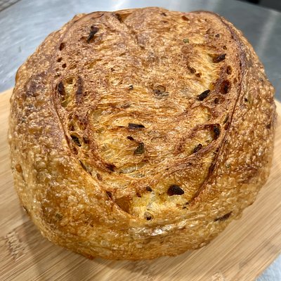 Tomato Garlic Basil - Whole Loaf