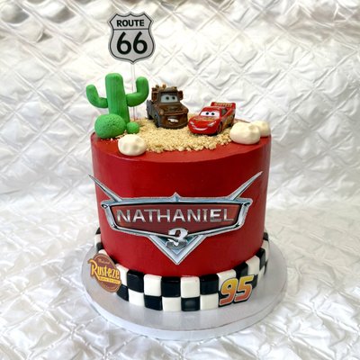 Custom Cakes 