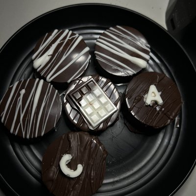 Chocolate Covered Oreos 