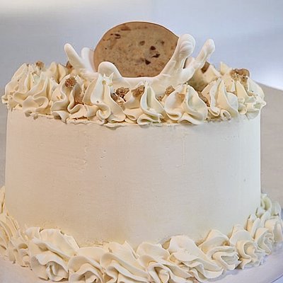 Milk and Cookies Cake 
