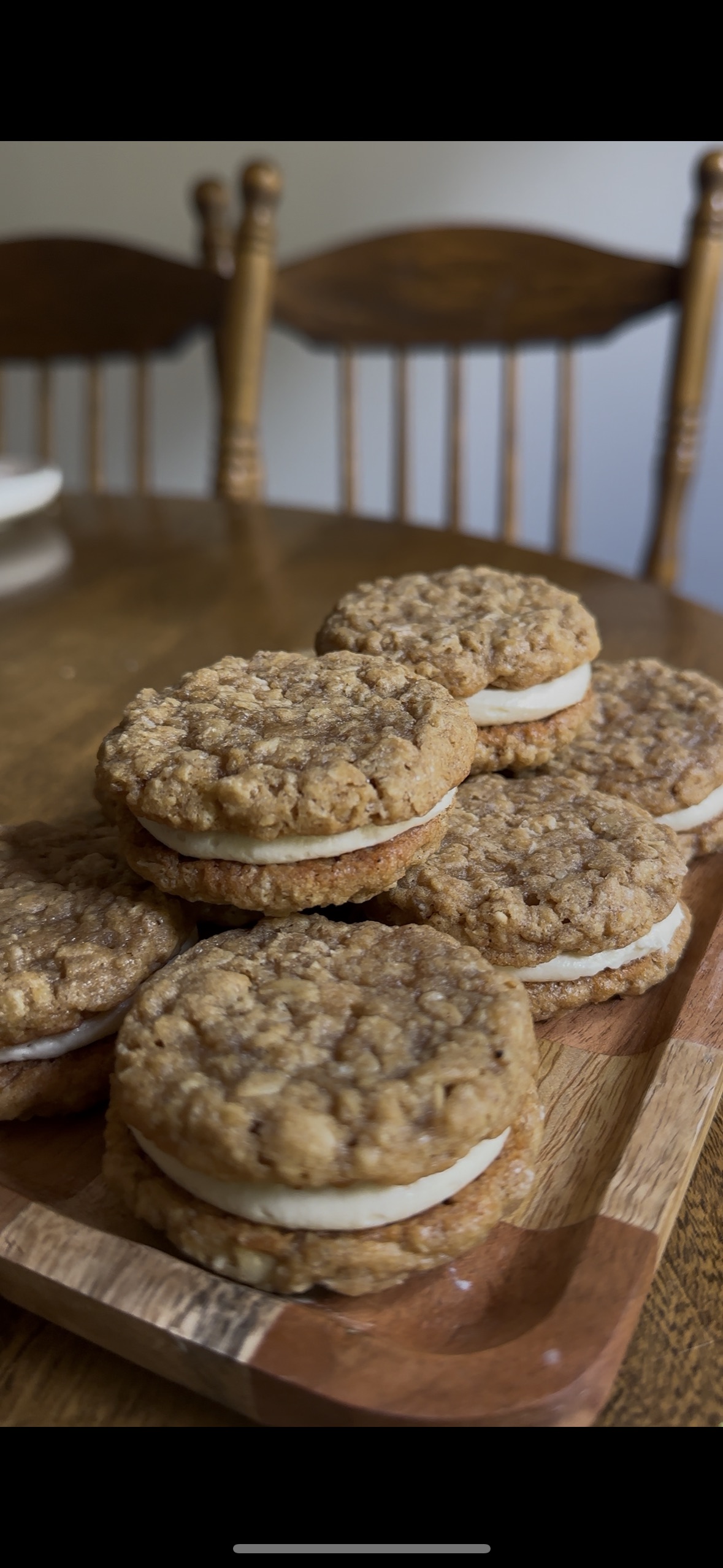 Oatmeal Creme Pies - 4 Count