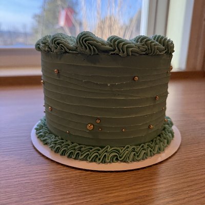 Standard Cakes - 8 Inch