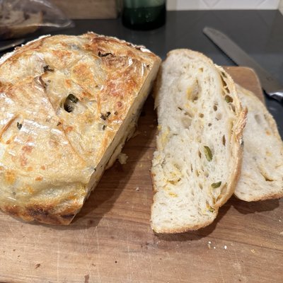 Jalapeño Cheddar Sourdough Round