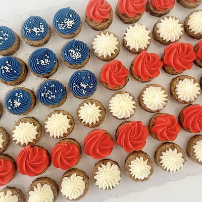 Flag Theme mini Cupcakes 
