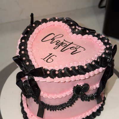 6” Heart Cake