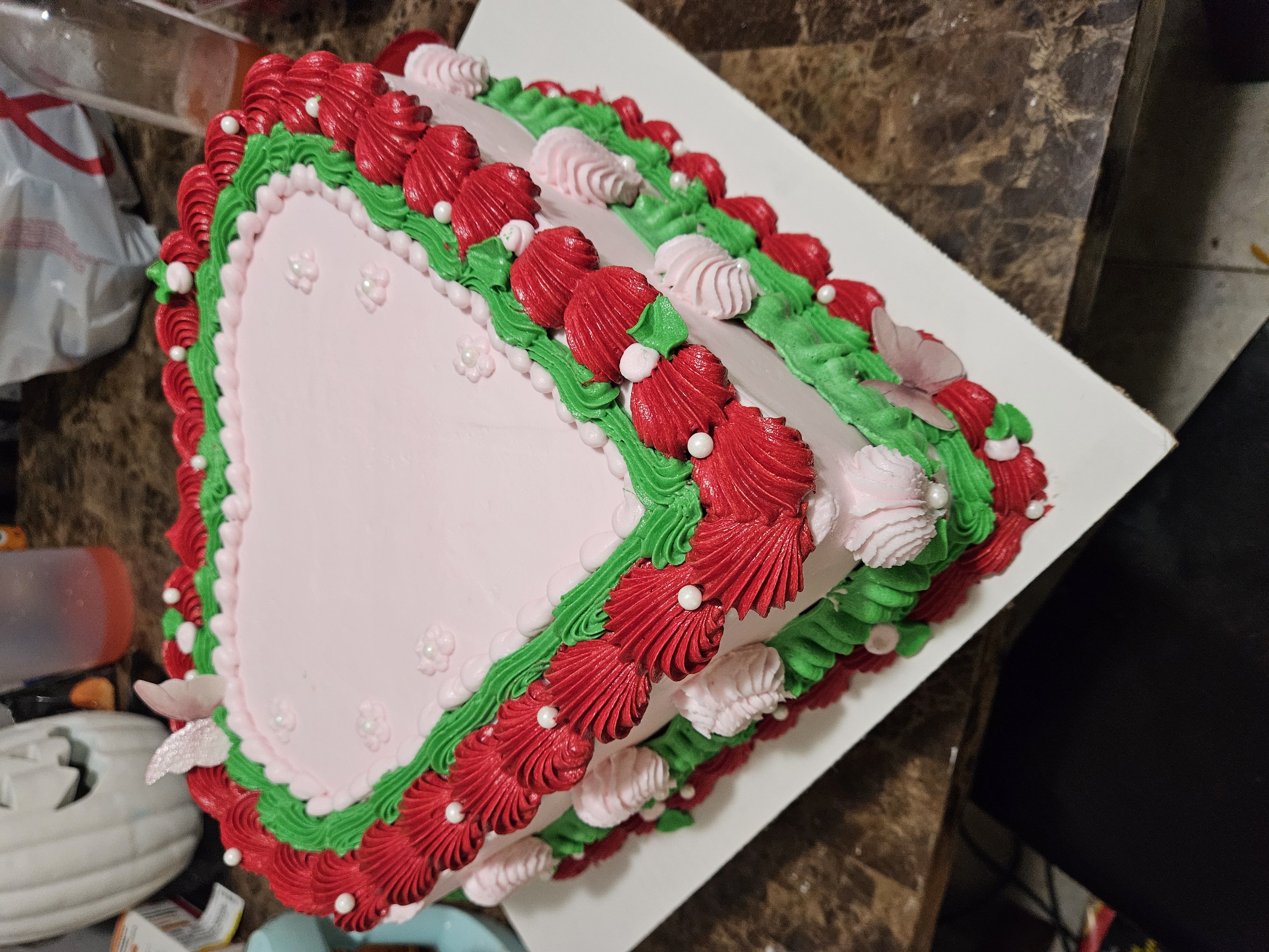 10in Heart Cake Basic