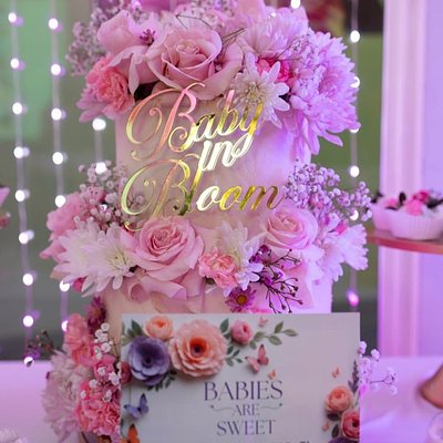 Sweet Dreams Cake (Build Your Dream Cake)