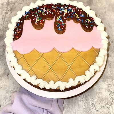 8” Cookie Cake - 16 Servings 