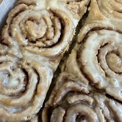 1/2 Dozen Cinnamon Rolls
