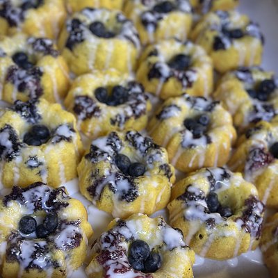 Lemon Blueberry Baby/Mini Bundt Cakes