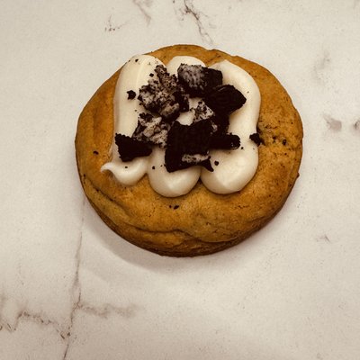 4oz Jumbo Cookie Oreo