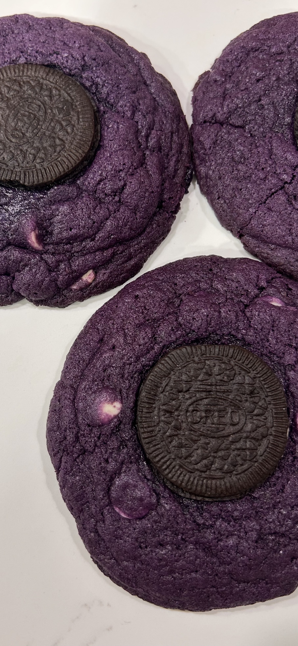 3-Pack - Ube White Chocolate Chip Oreo Sourdough Cookies