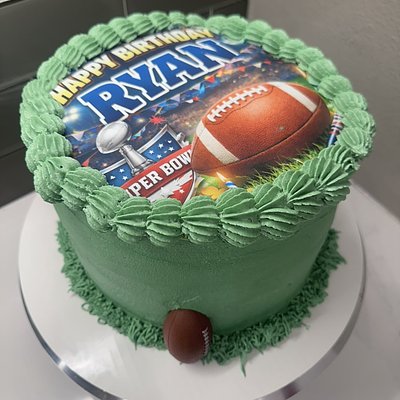 8 inch Round Cake 