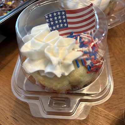 Cupcakes (Flowers Or Special Decor)