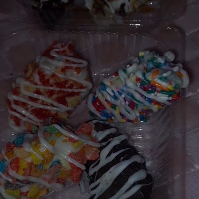 dozen chocolate covered apple slices .